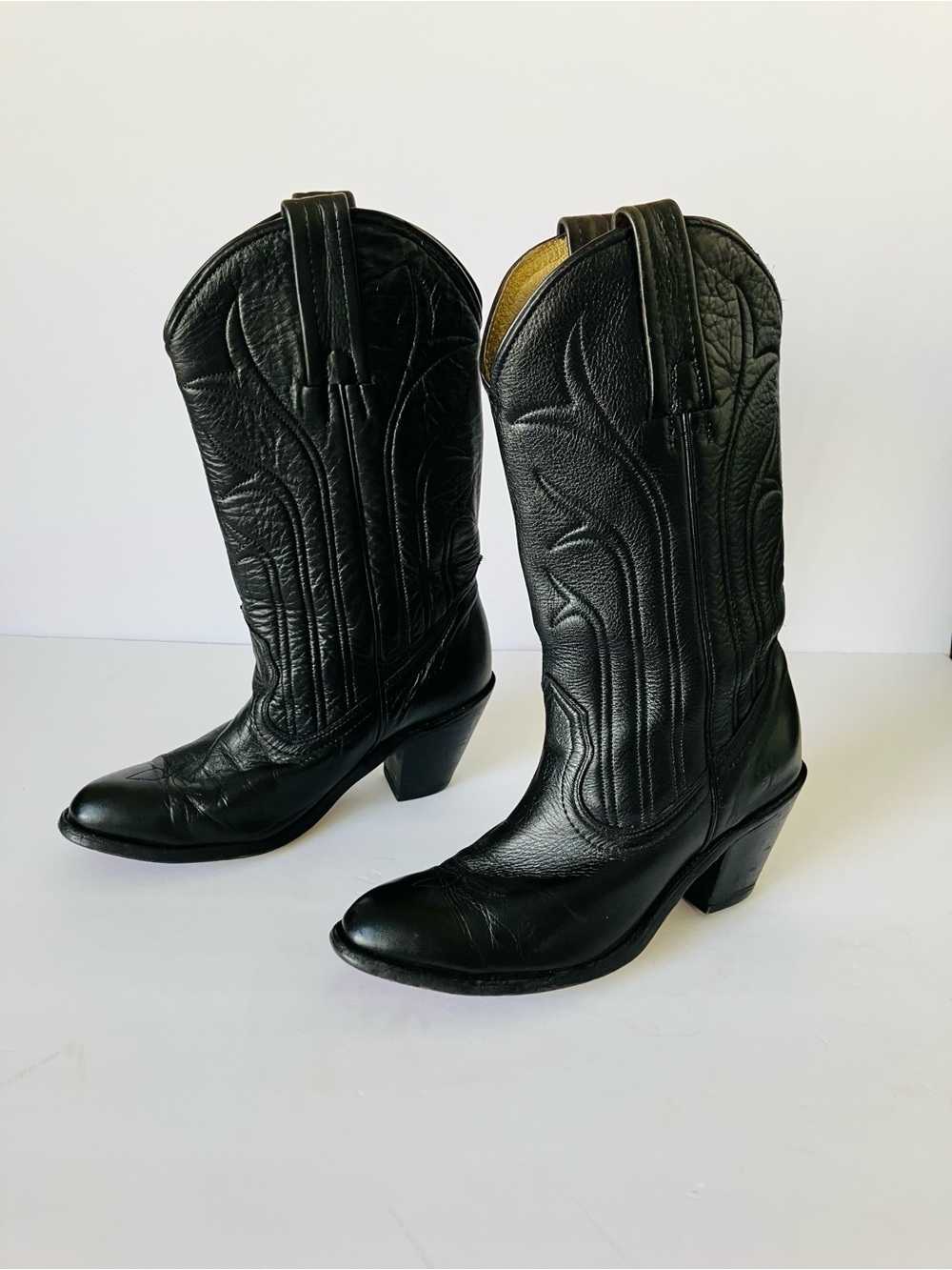 Frye 7055 Women’s Black Leather Western Cowboy Pull-On Boots 7 B Pointed - Picture 9 of 9